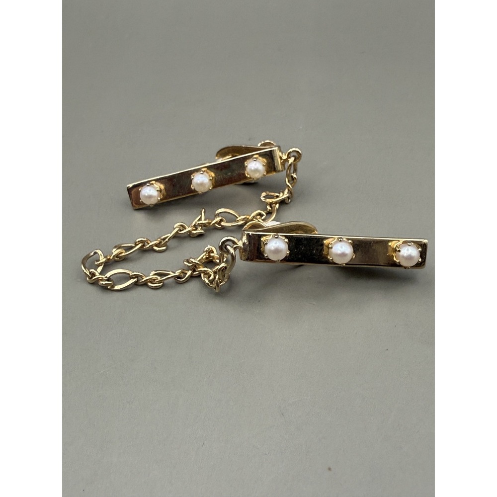 Gold Tone Faux Pearl Sweater Guard Clip Collar Chain Bar Alligator Clips 7 Inch